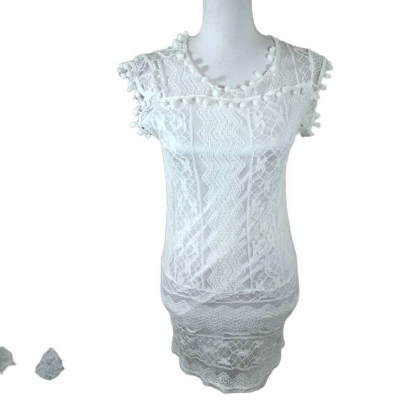 WHITE LACE TUNIC/DRESS SZ.S EUC - Picture 1 of 5